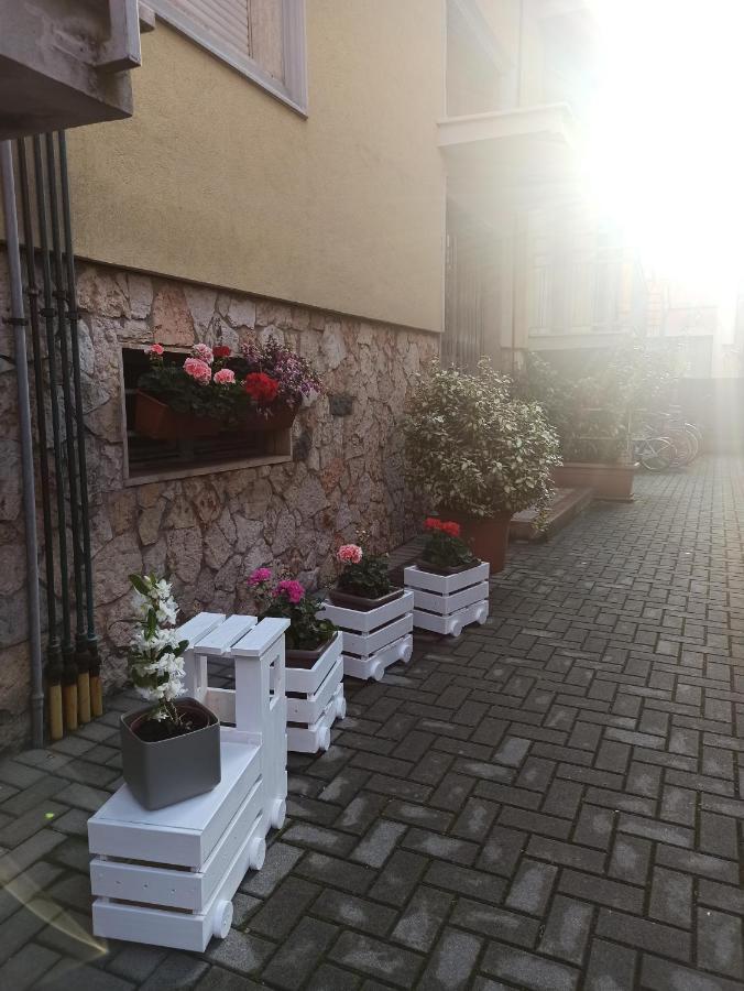 Stanza Maggiore * Parma